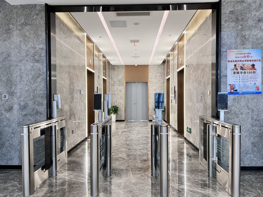 电梯厅